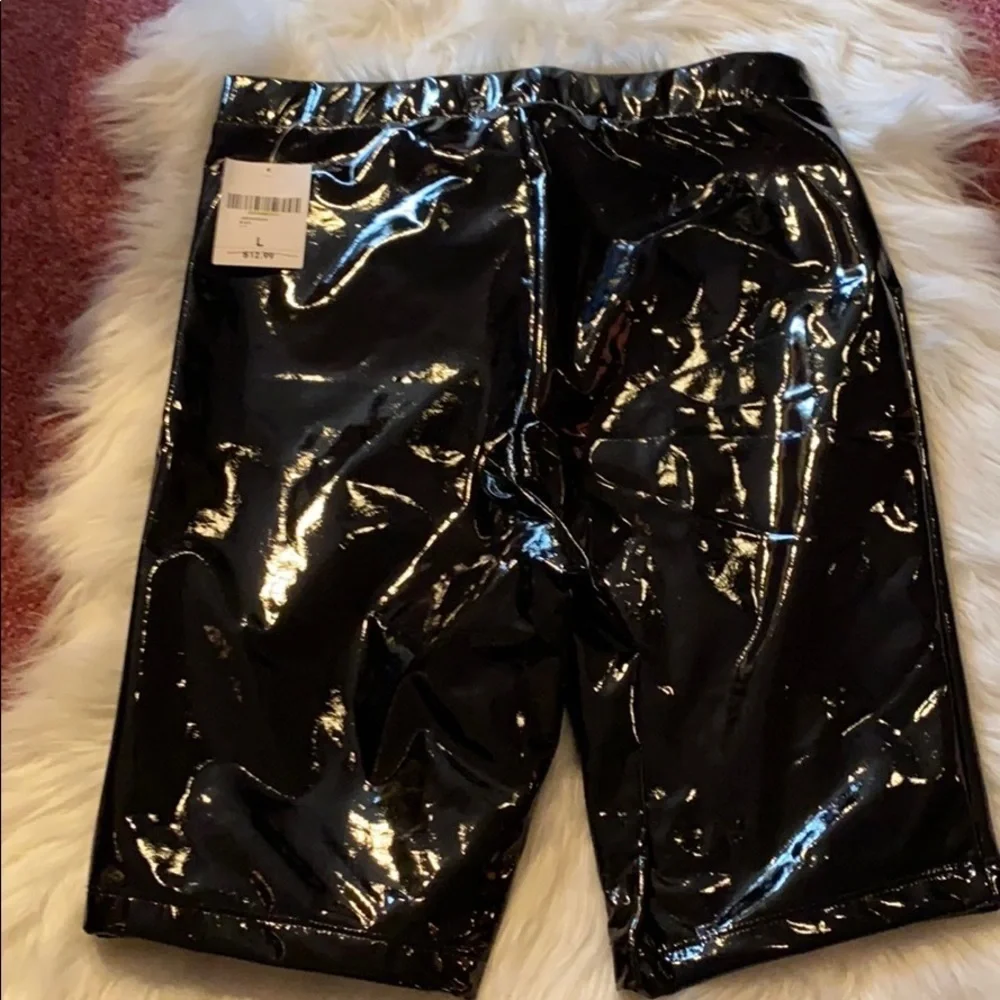 New with tags forever 21 short’s - Picture 5 of 7